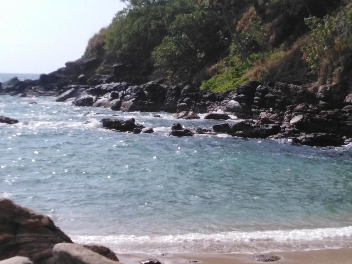 Janu Homestay Tangalle Exteriör bild